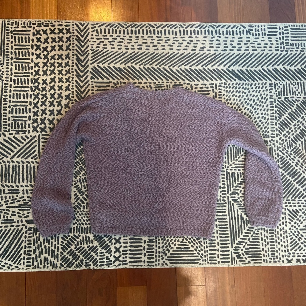 Kaisley Womens knit sweatshirt